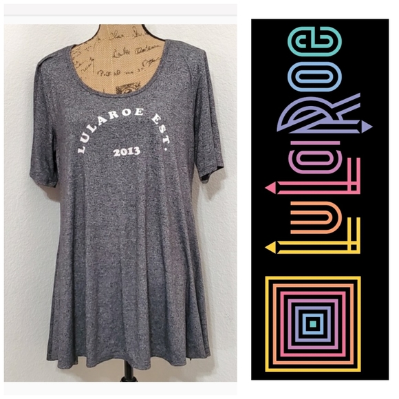 LuLaRoe Tops - LULAROE•'PERFECT TEE•LulaRoe est. 2013'•XL•